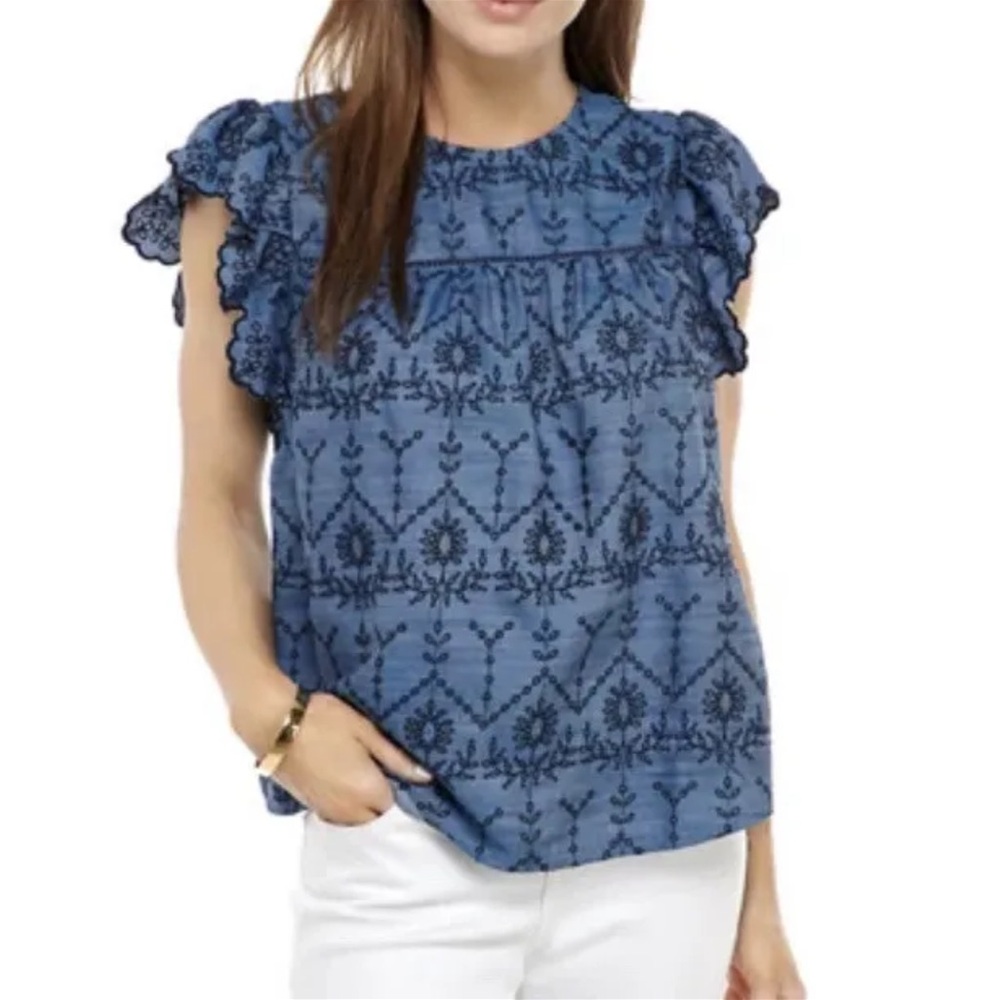 SALE! Large Crown & Ivy Eyelet Top with flitter sleeve detail. So cute.